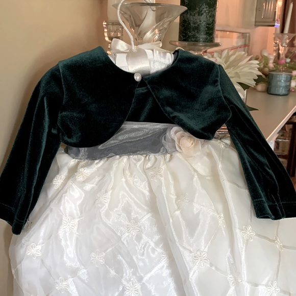 Infant girls special occasion dress/gown size 12M emerald green/ivory - Picture 6 of 8